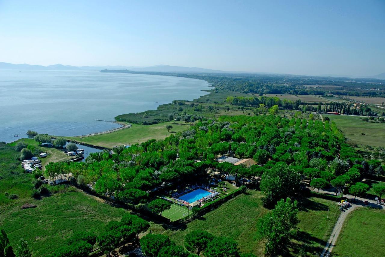Camping Badiaccia Village Castiglione del Lago Eksteriør billede